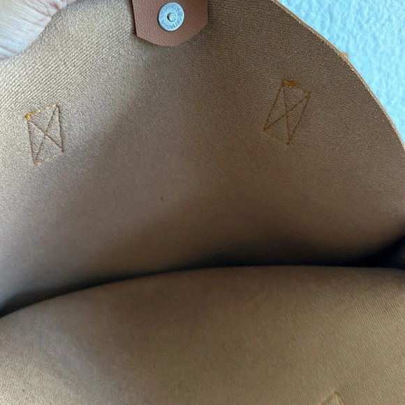 Straightforward DVL Luna Bag - Picture 8 of 8